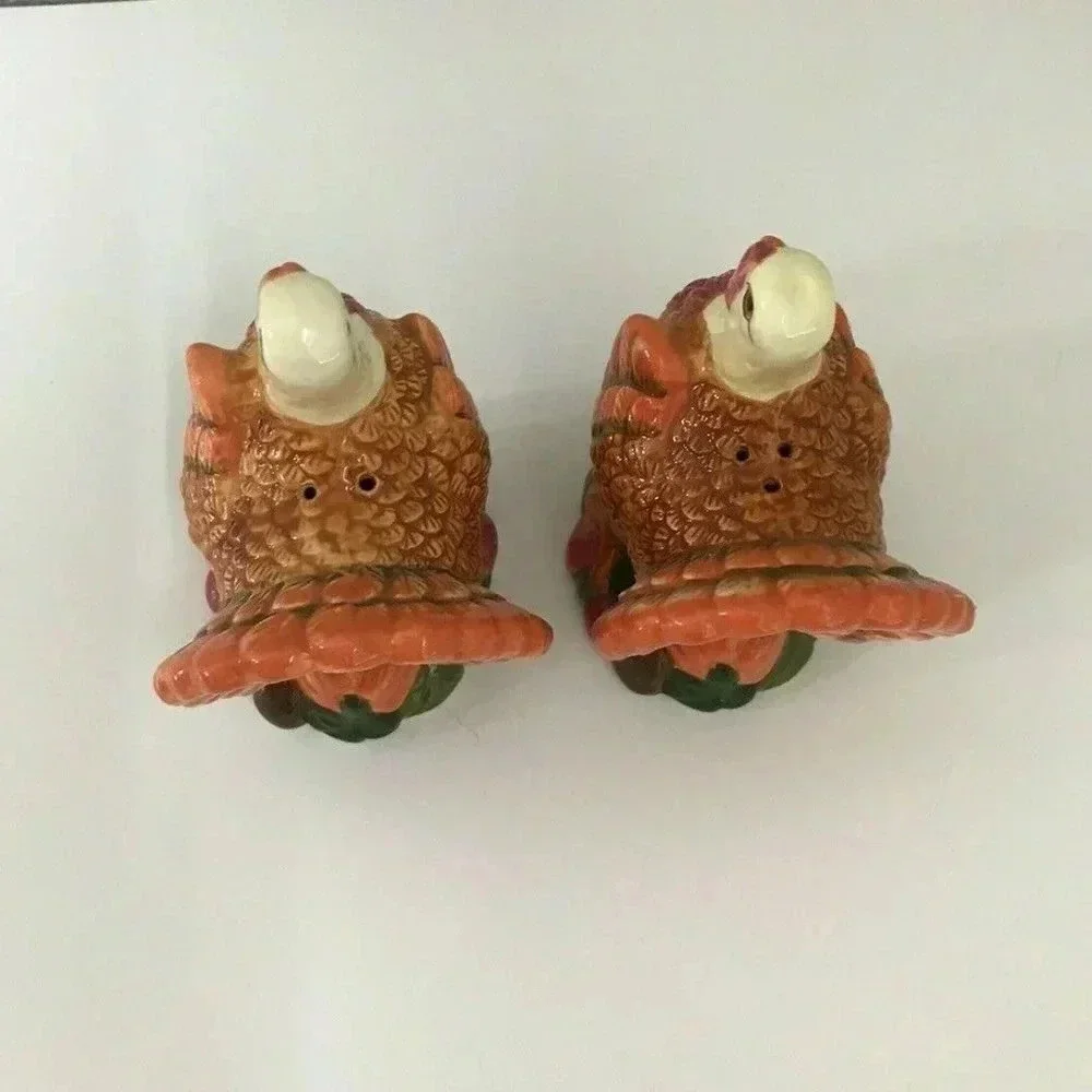 Vintage Fall Turkey Thanksgiving Salt & Pepper Shaker Set